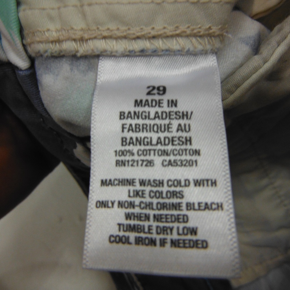 Mens Aeropostale Hawaiian Print Bermuda Shorts -29 - Picture 6 of 8